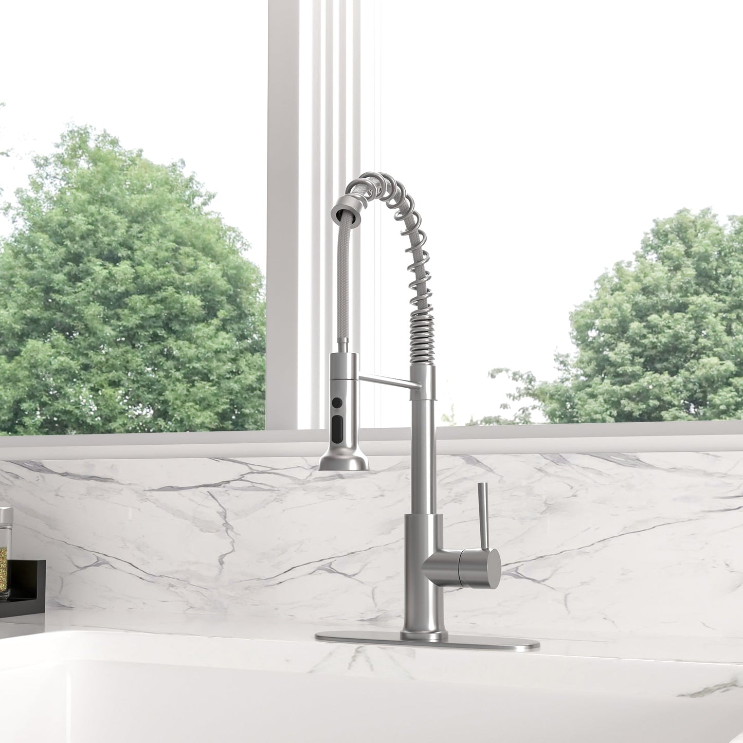 Lordear Stainless Steel Brushed Nickel Single Handle Pull Down Kitchen Faucet from Lordear